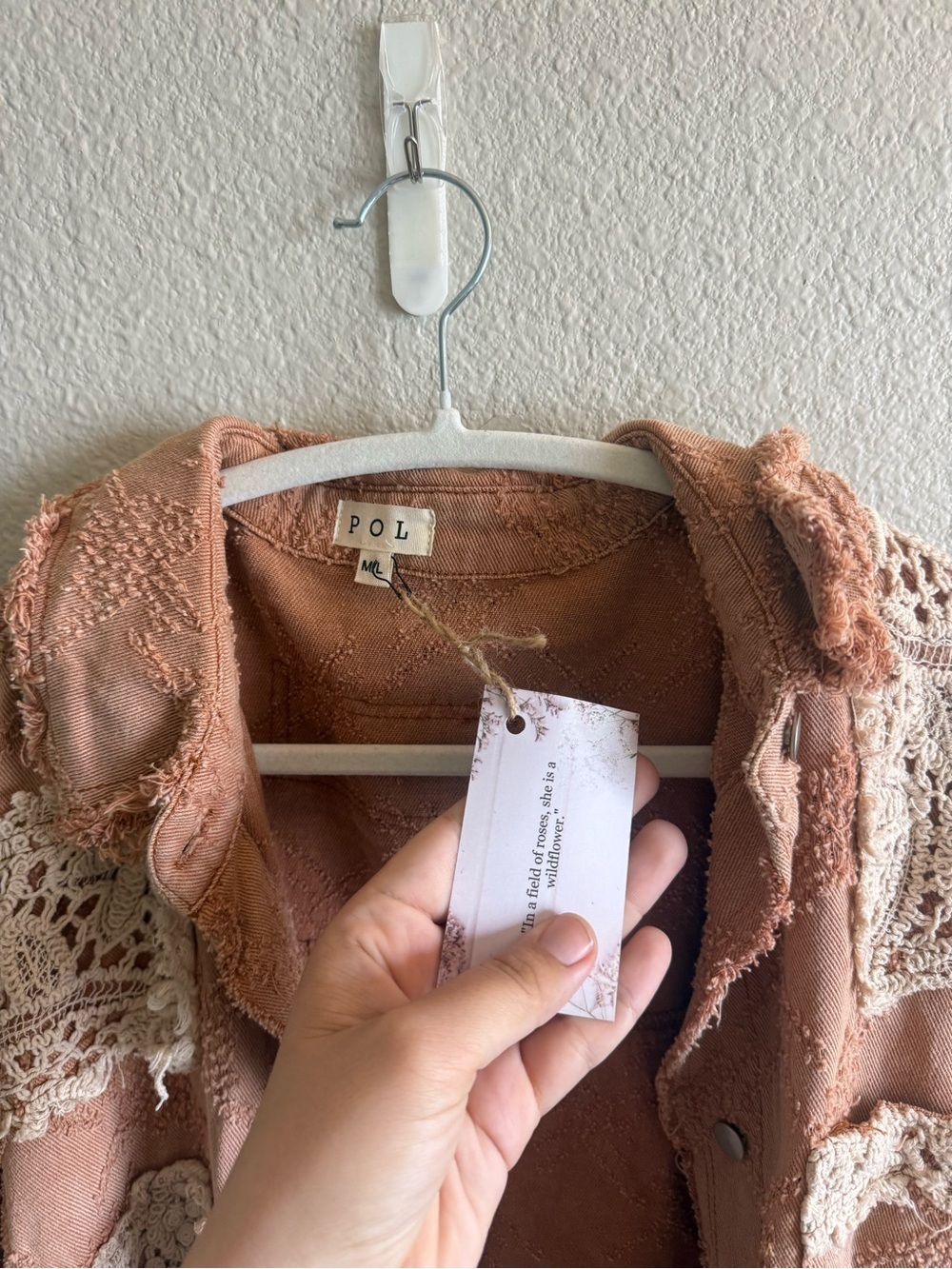 NWT POL Dusty Rose Lace Overlay Shirt Jacket Shacket Boho Crochet Fall Size M/L - Picture 5 of 9
